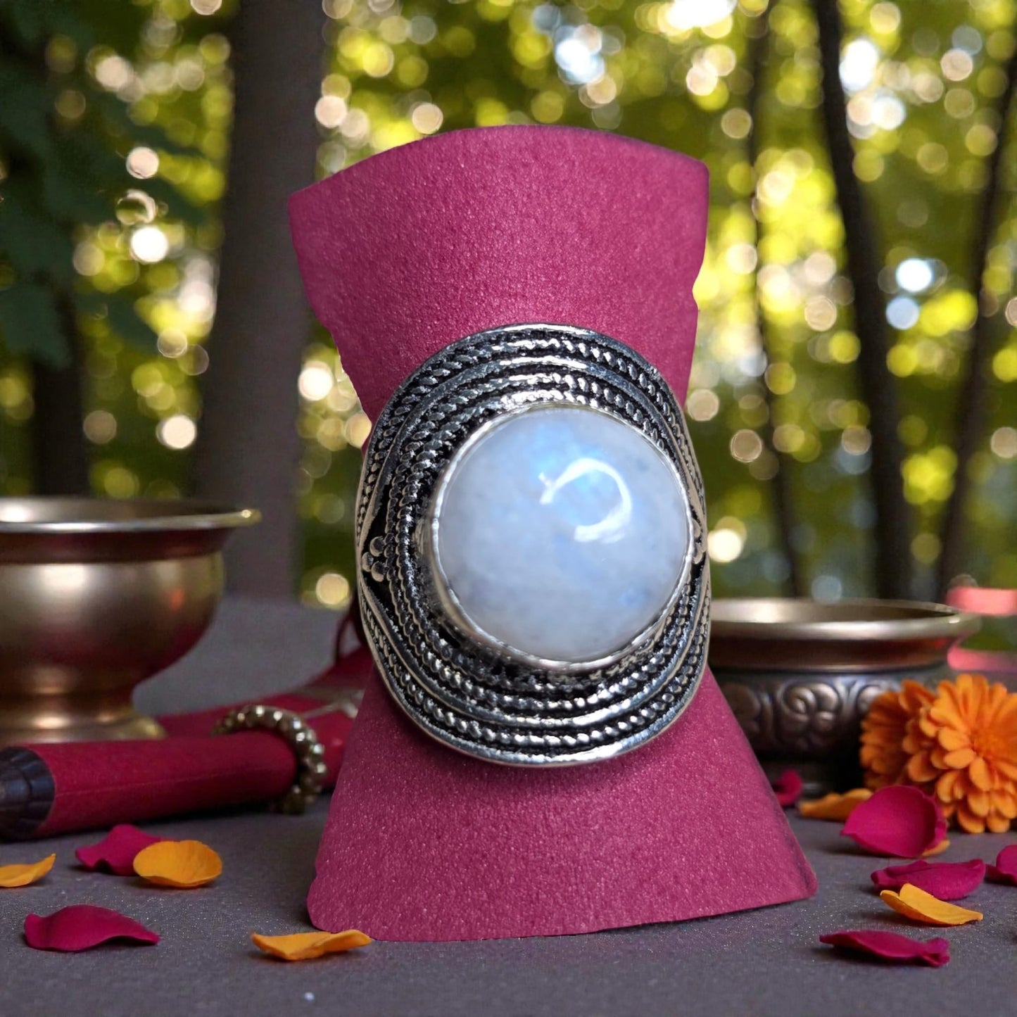 Ring with moon stone