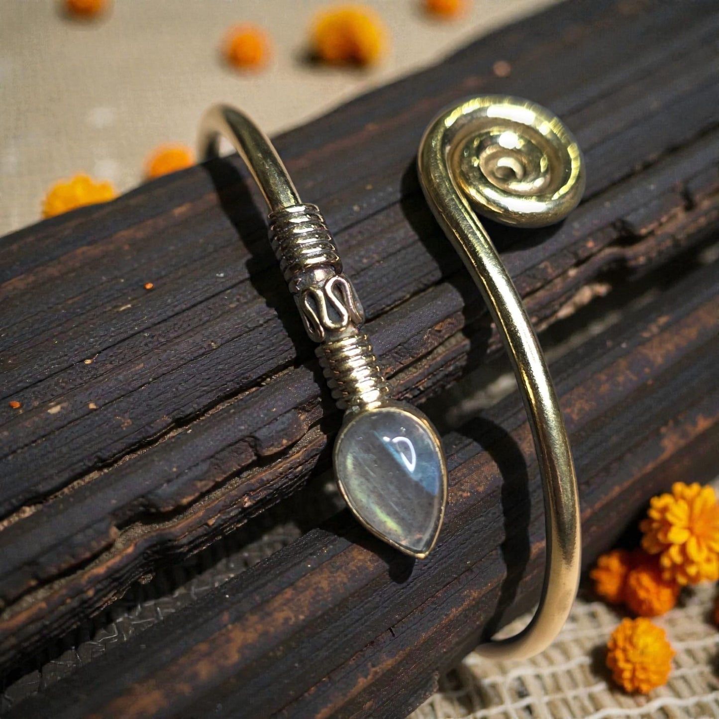Brass bracelet with moon stone
